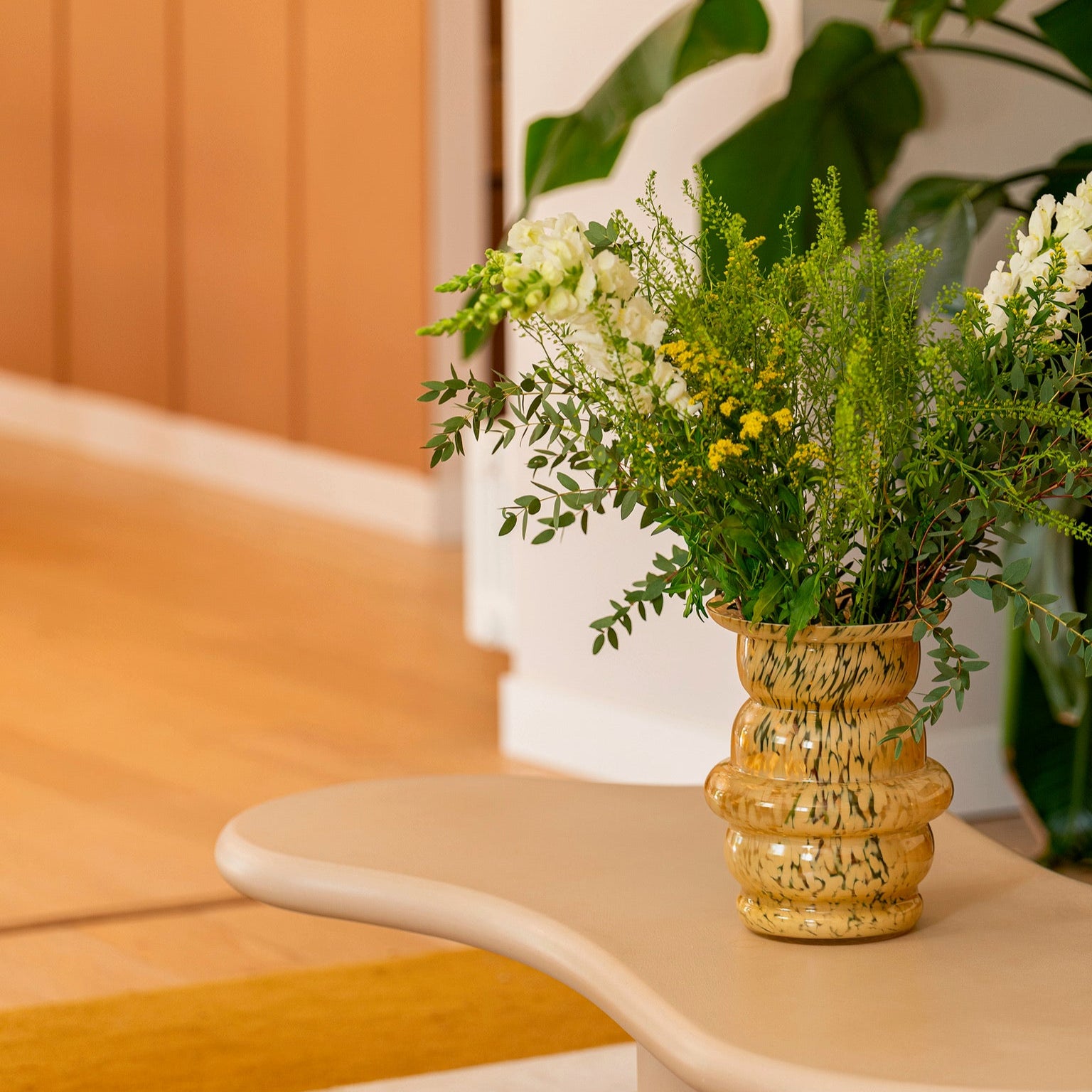 Vase en verre soufflé Le Dôme
