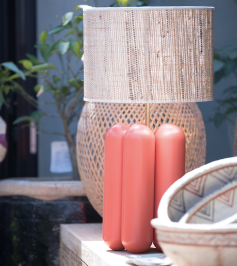 The large Charlotte Lamp - Coral