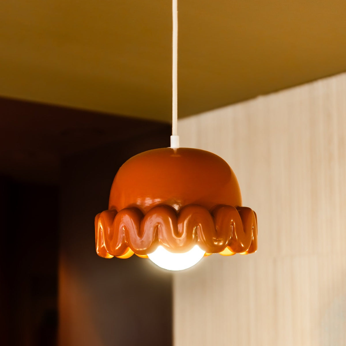 The small Cannelle pendant light