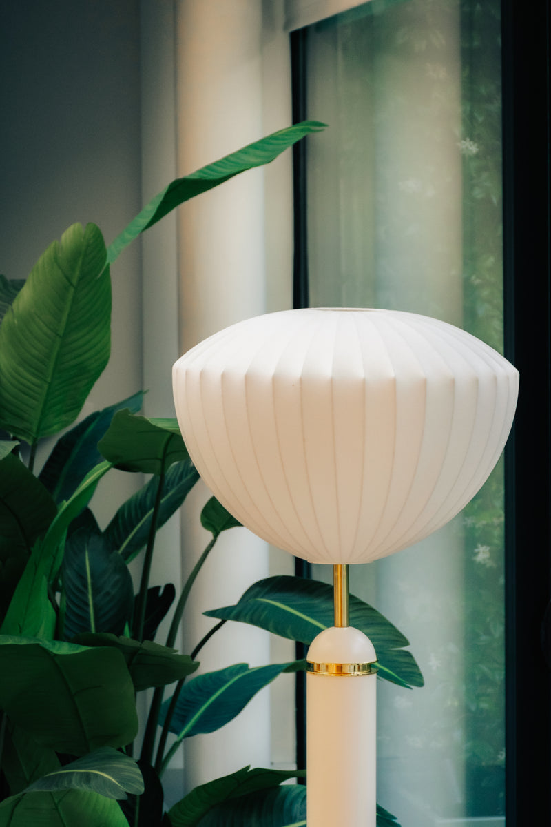 Le lampadaire Guimauve - Crème