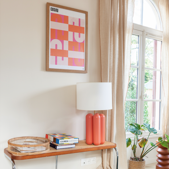The large Charlotte Lamp - Coral