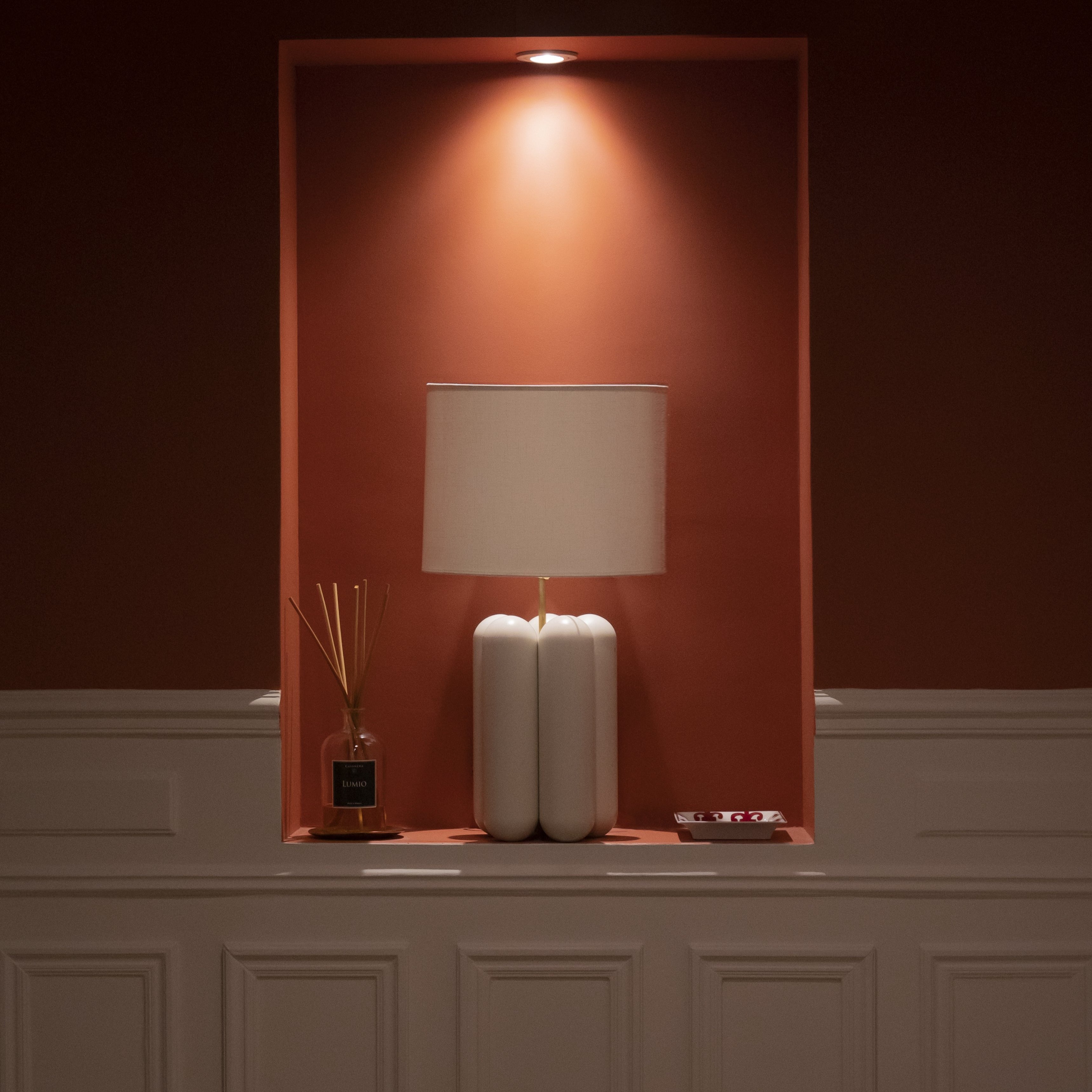 The large Charlotte Lamp - Cream White