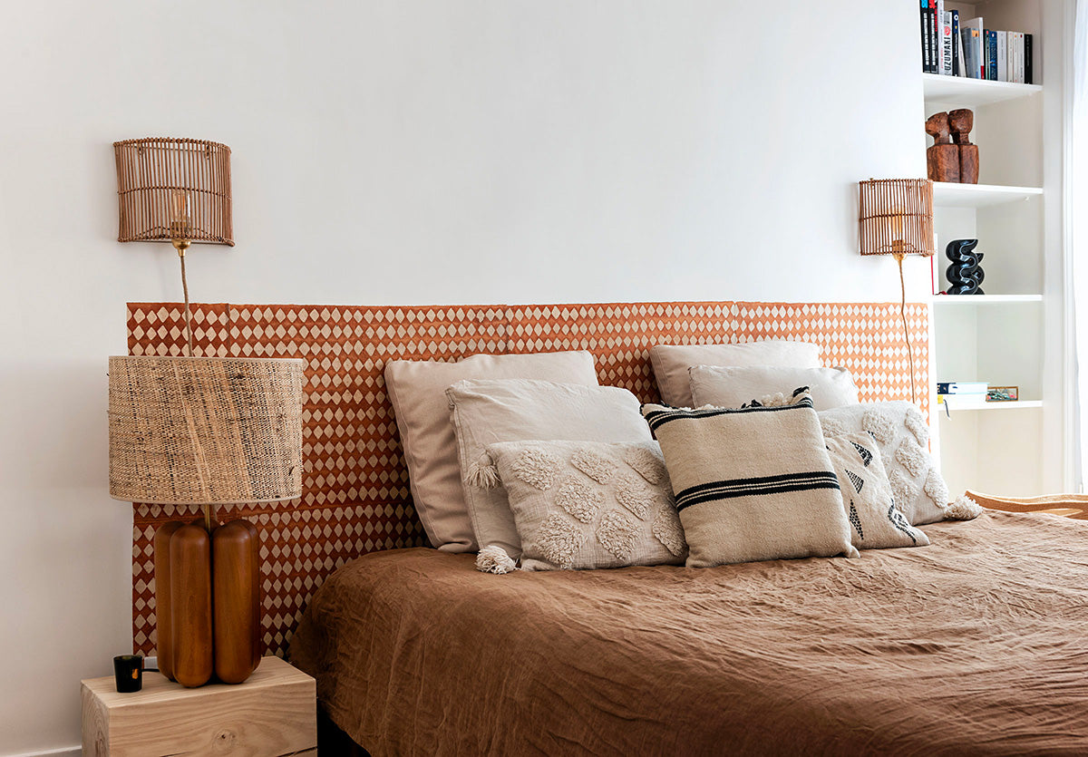 The large Charlotte Lamp - Wood
